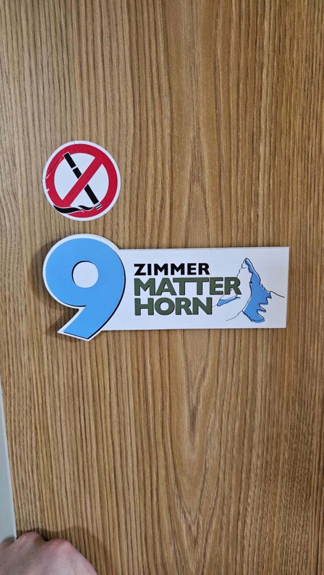 Pension Weisse Rose, Parkplatz, Fruehstueck, Wlan, Zentral Bad Elster Ruang foto