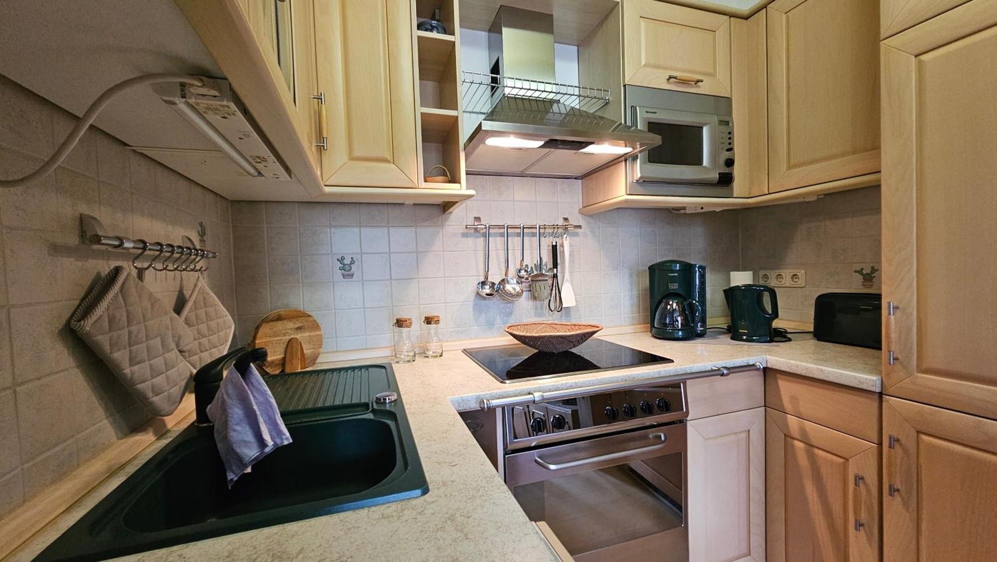 Pension Weisse Rose, Parkplatz, Fruehstueck, Wlan, Zentral Bad Elster Bagian luar foto