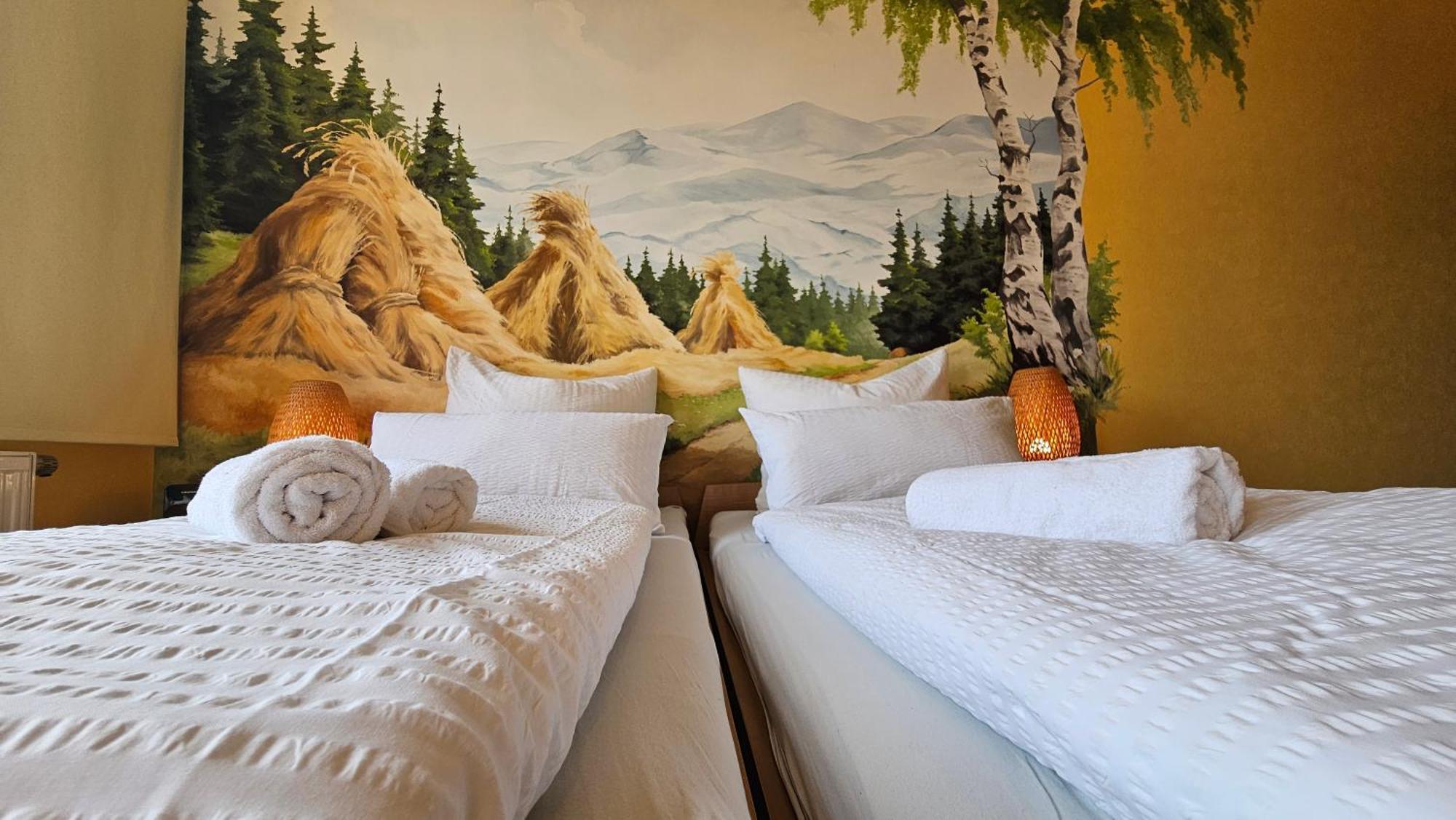 Pension Weisse Rose, Parkplatz, Fruehstueck, Wlan, Zentral Bad Elster Bagian luar foto