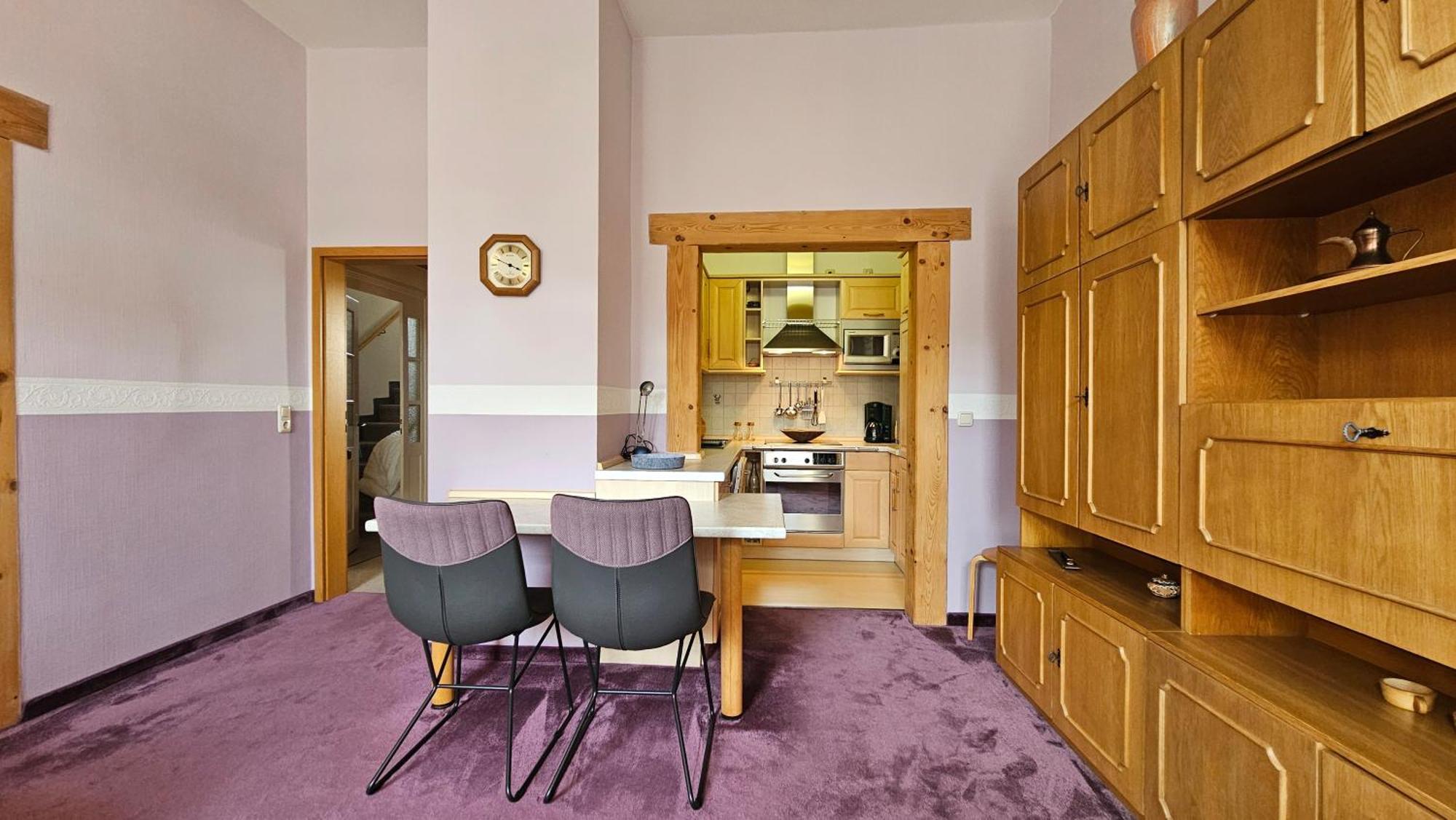 Pension Weisse Rose, Parkplatz, Fruehstueck, Wlan, Zentral Bad Elster Bagian luar foto