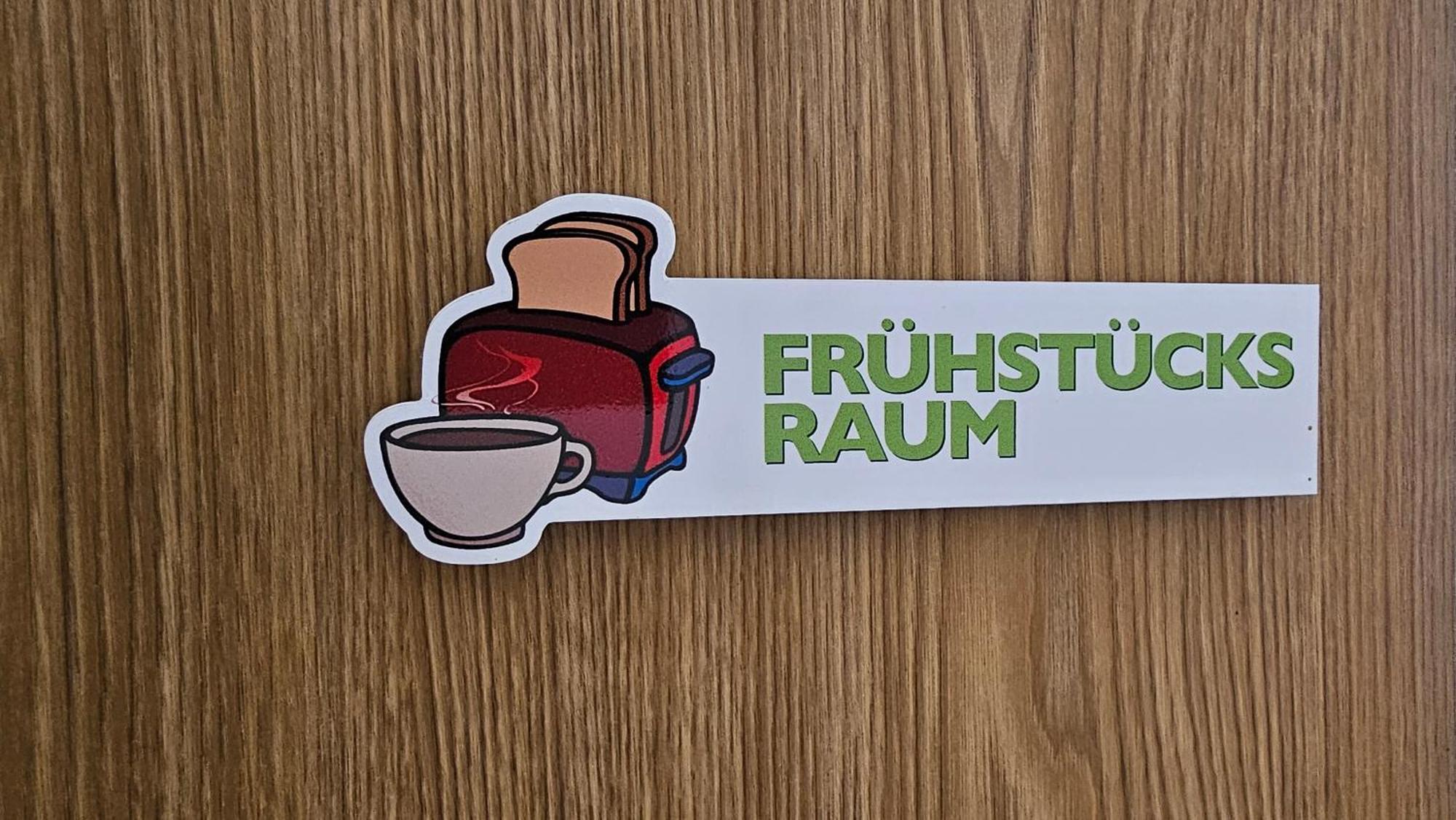Pension Weisse Rose, Parkplatz, Fruehstueck, Wlan, Zentral Bad Elster Ruang foto