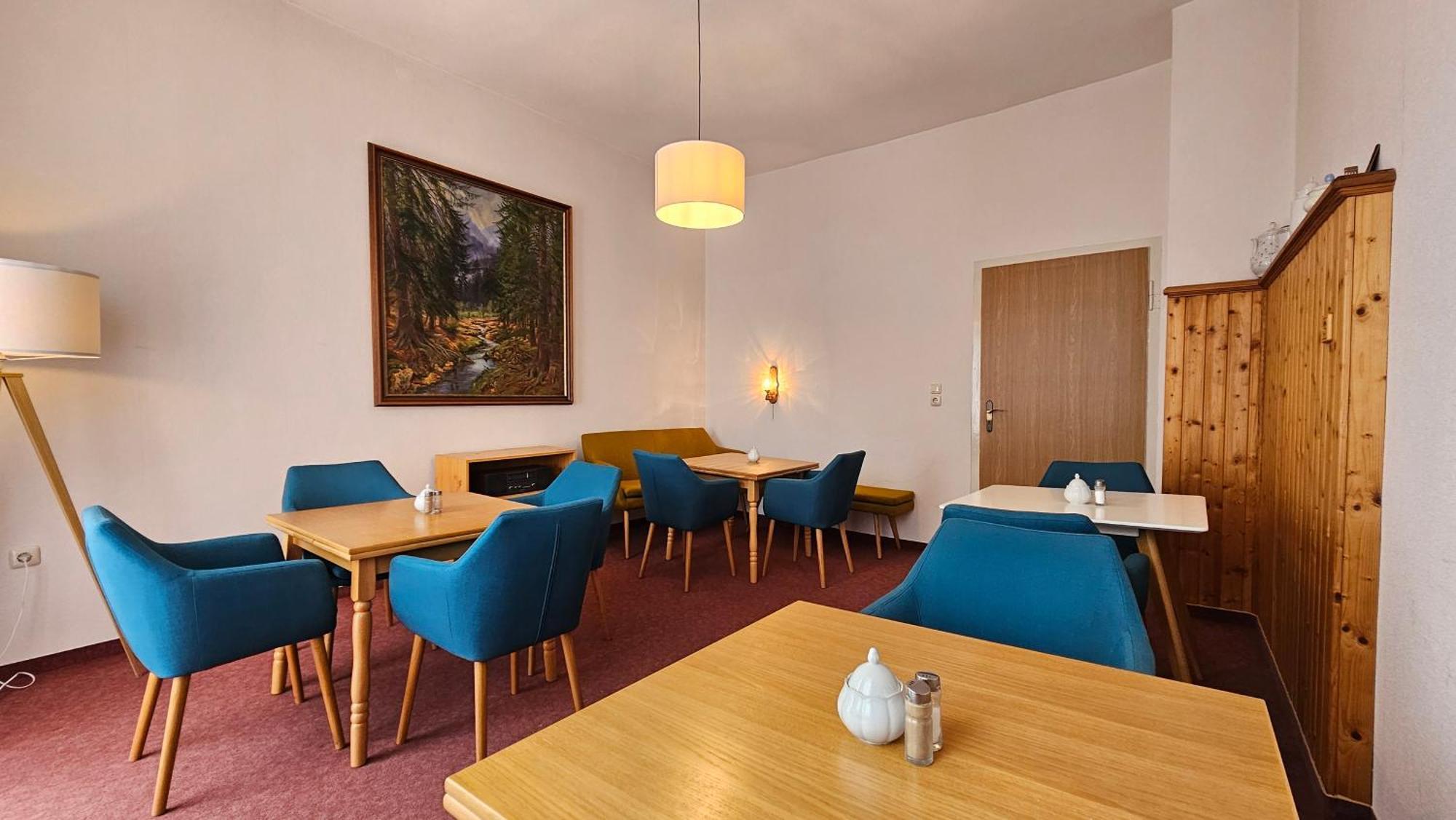Pension Weisse Rose, Parkplatz, Fruehstueck, Wlan, Zentral Bad Elster Bagian luar foto